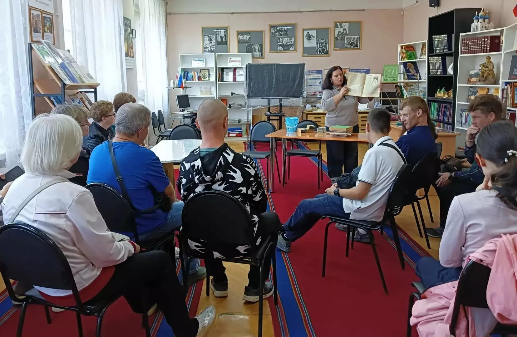Календарь листает страницы