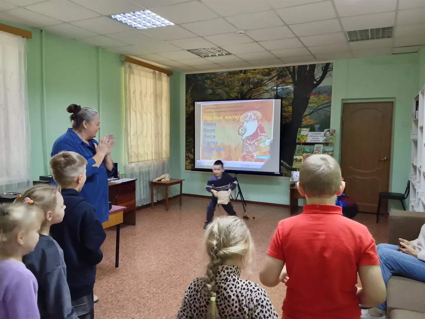 По лесным дорожкам